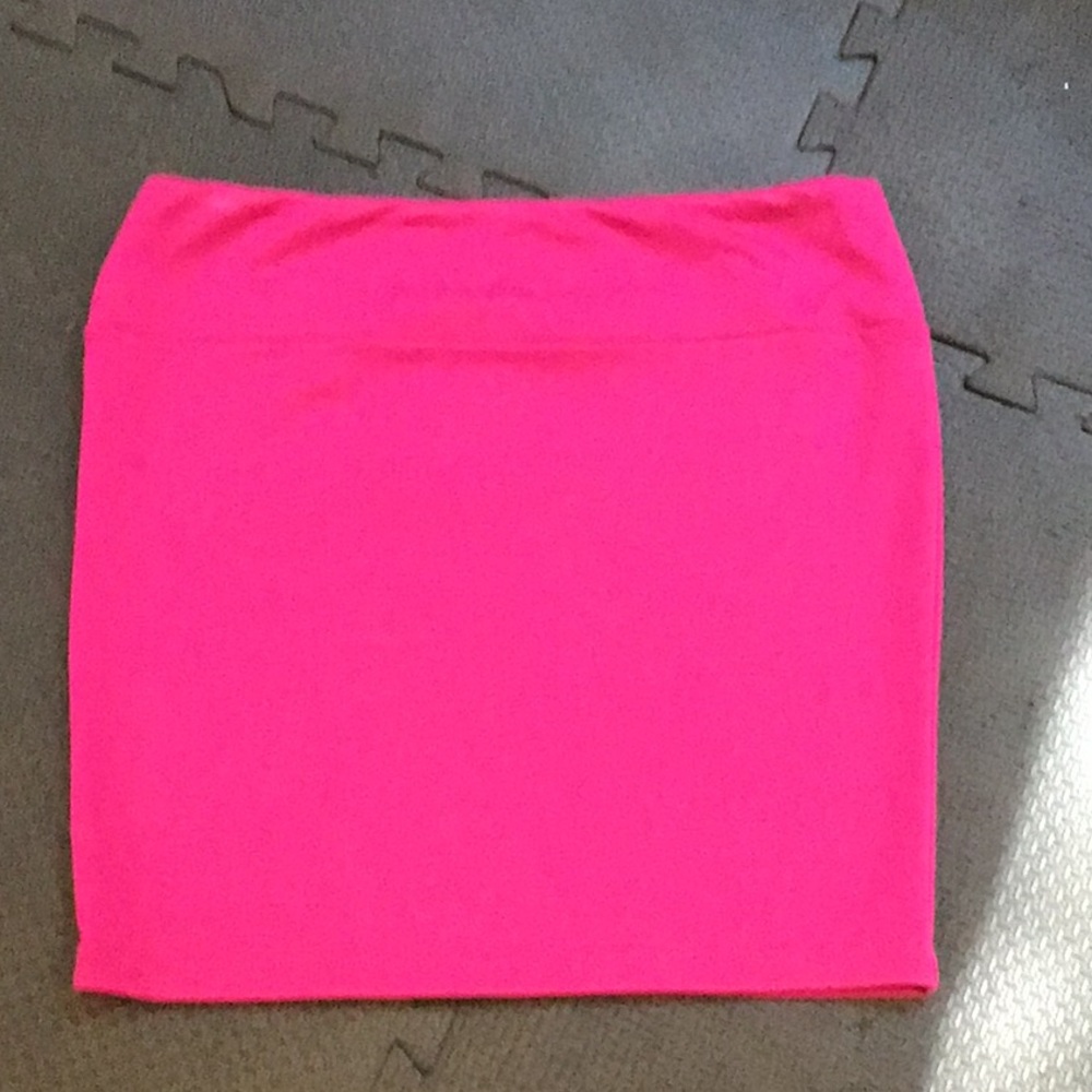 Pink AQUA mini skirt